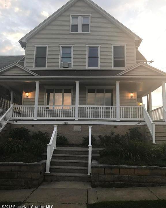 1st image of 547-549 N Garfield Ave