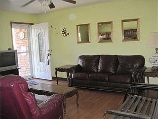 3rd image of 1503 Hardwood Grv