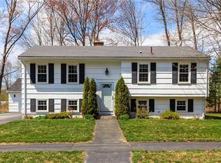 179 Pinecrest Rd, Portland, ME 04102