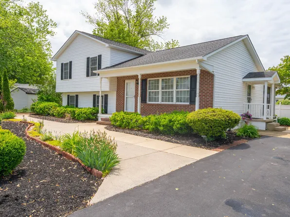 31420 Pine St, Ocean View, DE 19970