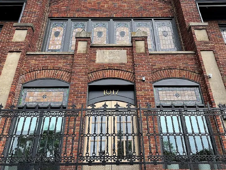 The Church on Parkwood is where History and Luxury Meet.
Opened in 1929, the church was designed by Louis Asbury, one of Charlotte's celebrated pre-World War II architects inspired by Neoclassical and Gothic design. Asbury was one of Charlotte's first a