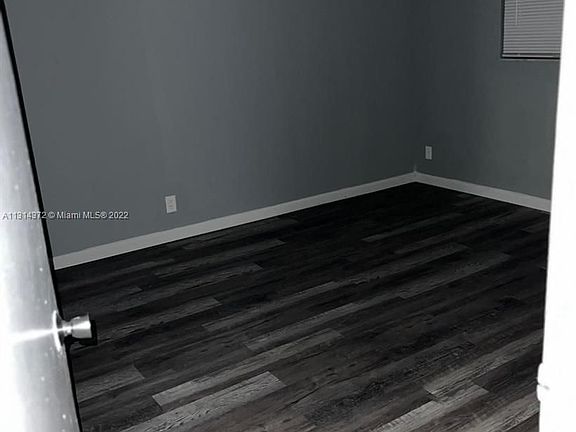 4th image of 7825 Fairview Dr APT 209