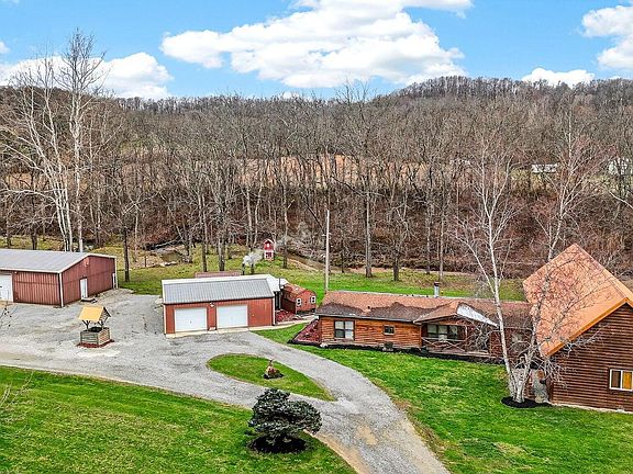 2nd image of 2671 Bull Creek Rd