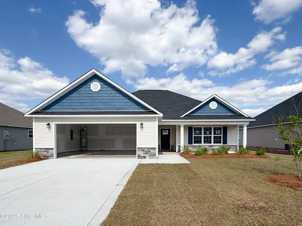 608 Carmel Drive, Sneads Ferry, NC 28460