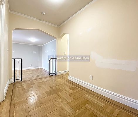 5th image of 576 Fort Washington Ave #4C