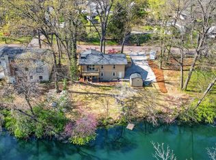 6 Rue Deau Ville Dr, Belleville, IL