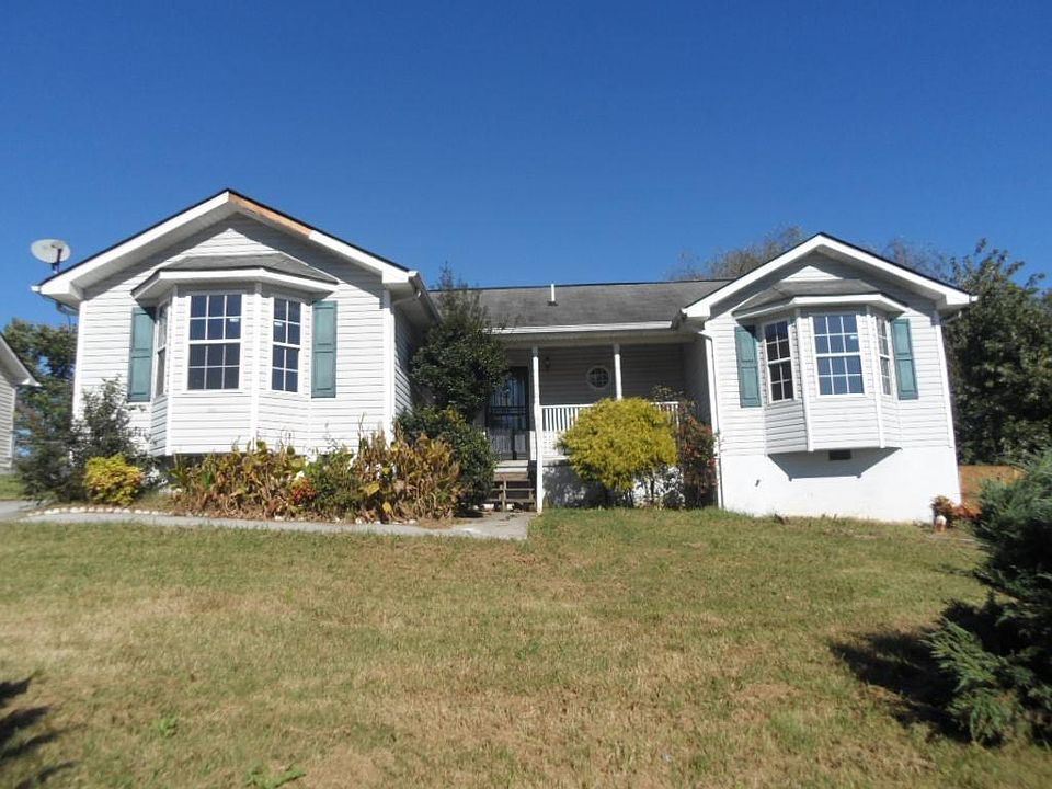 1st image of 1040 SE Pleasant Knoll Ln