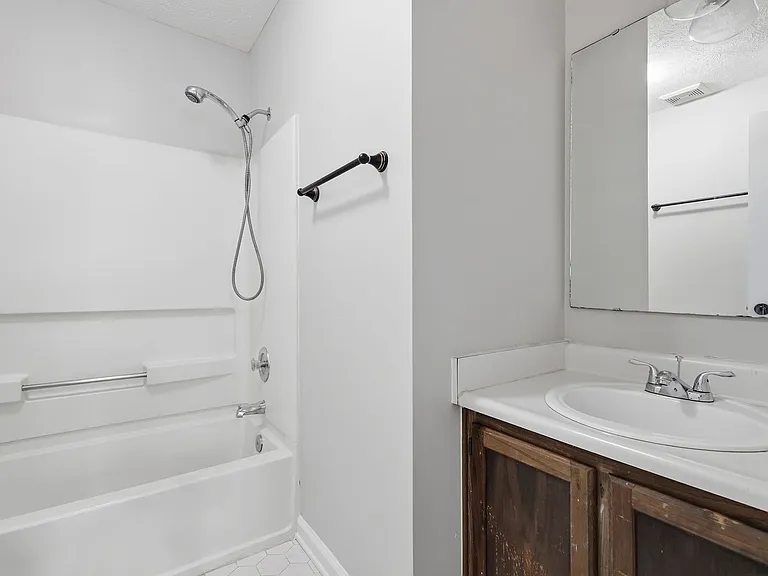 6824 Saint Julian Way — Photo 32