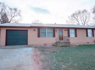 1107 Eileen St, Coal City, IL 60416
