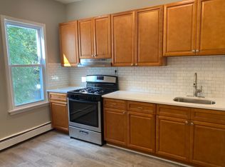 51 Quincy St FLOOR 2, Passaic, NJ 07055