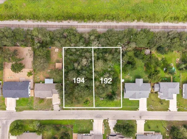 194 Waikakaaua Dr, Bastrop, TX 78602