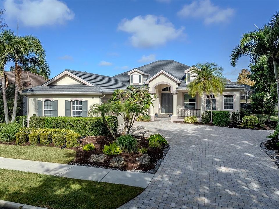 1st image of 319 PARK TRACE BOULEVARD