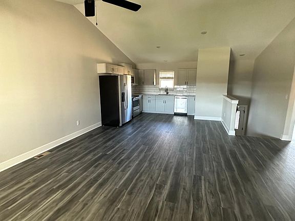 2nd image of 5373 N Toben St