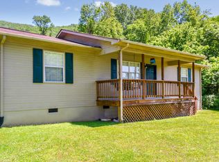 218 Vowell Rd, Briceville, TN 37710