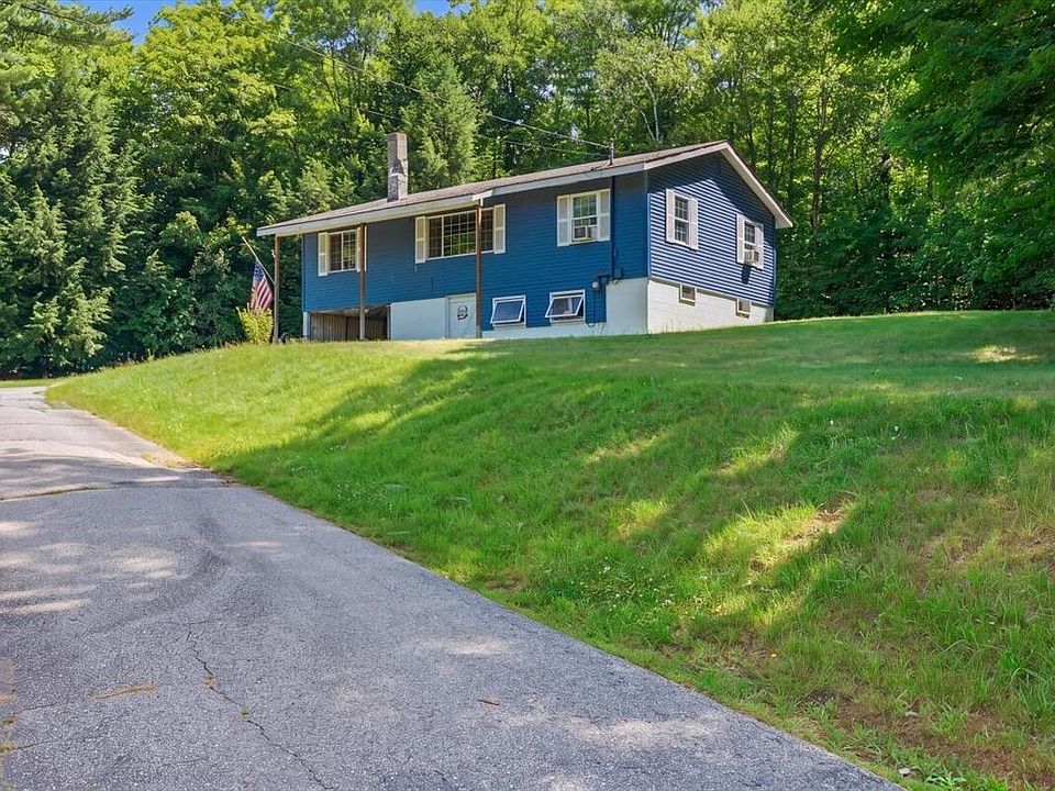 1st image of 558 Roxbury Road