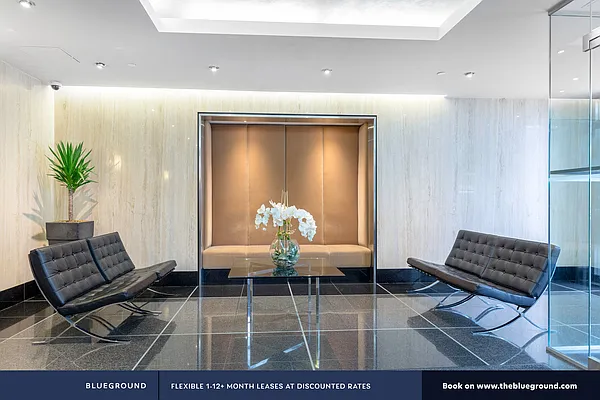 Rented by The Blueground | media 88