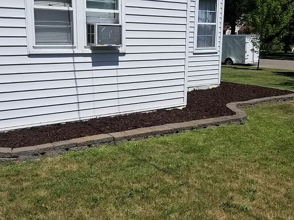 2nd image of 1220 Bryant St