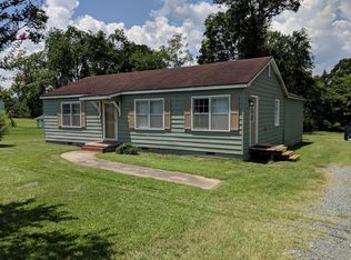 48 S Liberty St, Reynolds, GA 31076