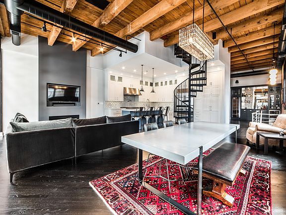 2nd image of 300 W Grand Ave #606-506