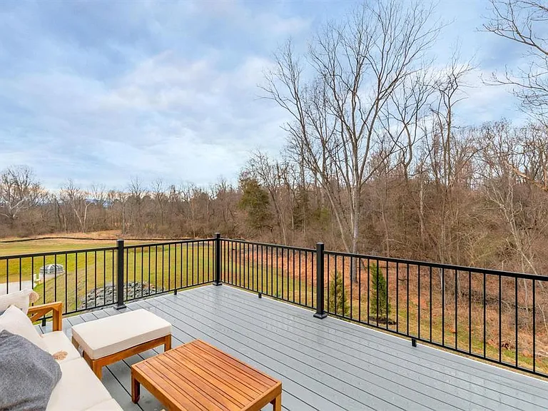 2837 Rambling Brook Ln — Photo 14