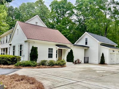 400 N Peachtree Pkwy, Peachtree City, GA, 30269