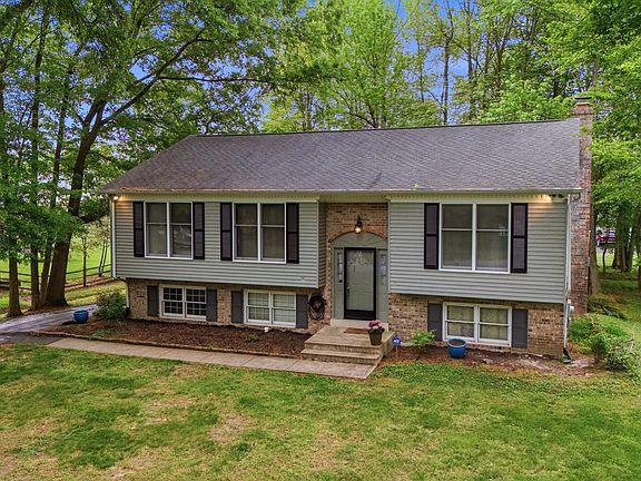 2nd image of 314 Carya Ct