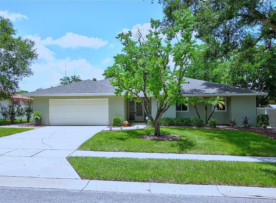 1st image of 104 TIPPERARY DRIVE