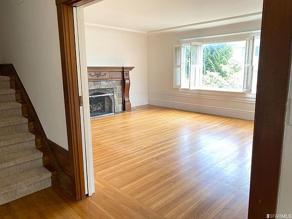 5th image of 108 Madrone Ave
