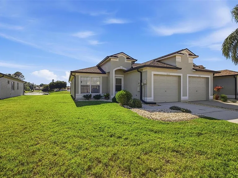 13307 Ashbark Ct — Photo 3