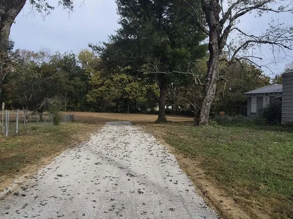 125 E Athens St #2, Englewood, TN 37329