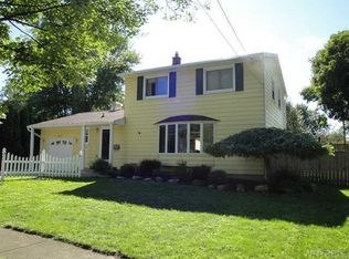 907 Park Ave, North Tonawanda, NY 14120
