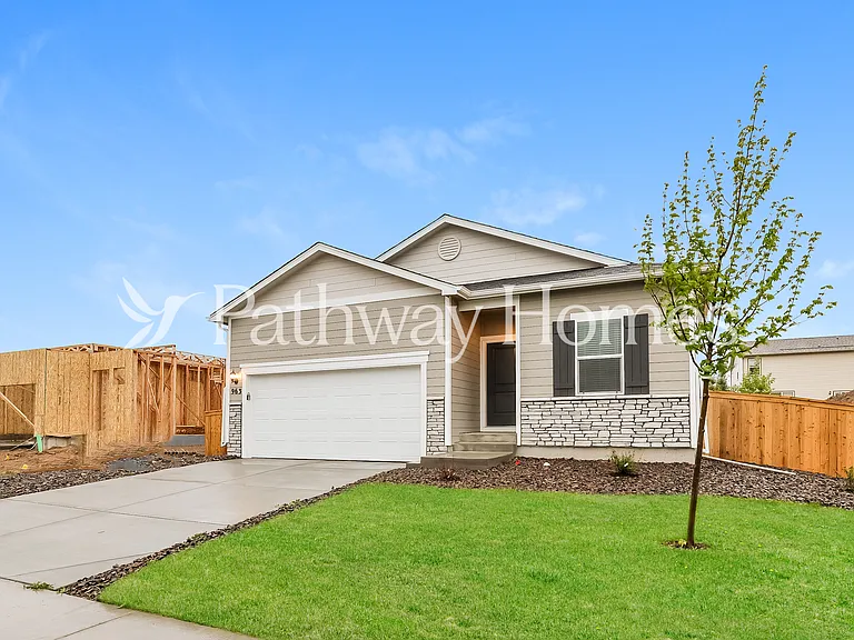 963 Cascade Falls St — Photo 2