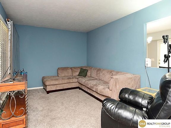 3rd image of 2109 S 123rd Ave
