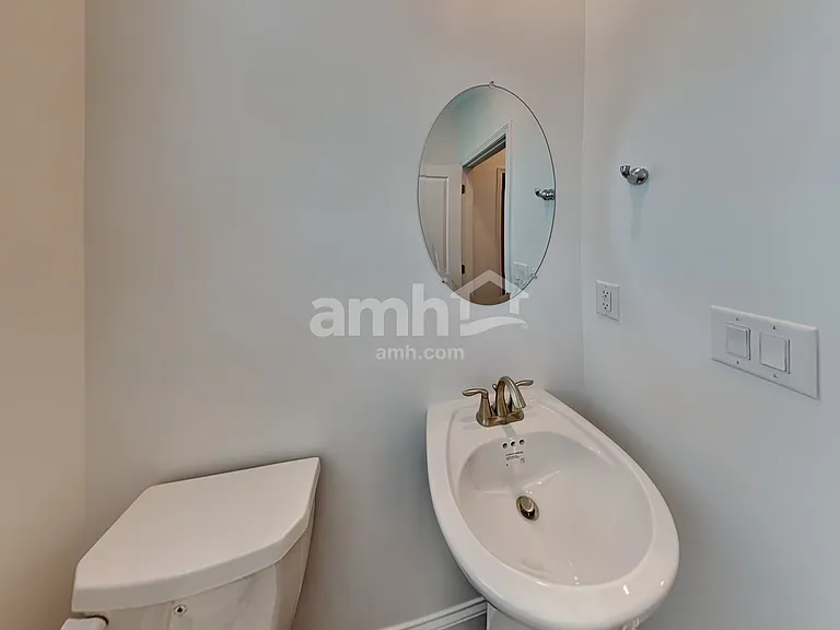 163 Pecan Dr — Photo 10