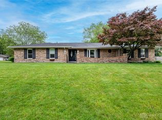4491 Powder Horn Dr, Dayton, OH 45432