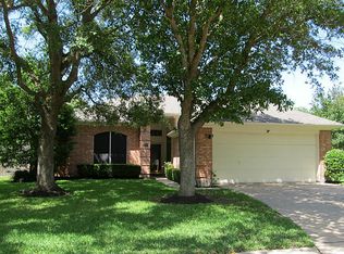 1902 Endeavor Ct, Seabrook, TX 77586