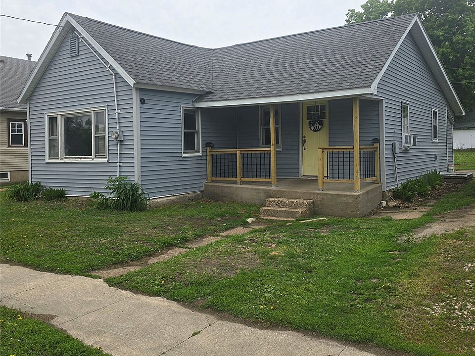 1st image of 309 Main St