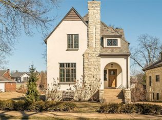 7025 Lindell Blvd, Saint Louis, MO 63130