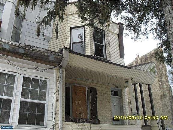 3rd image of 1228 E 22nd St