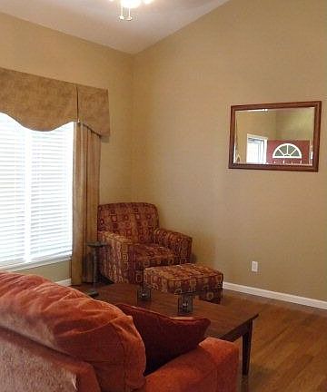 2nd image of 5102 Willowby Dr