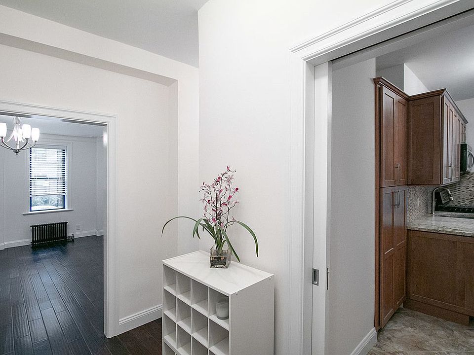 1st image of 4142 42nd St #H1