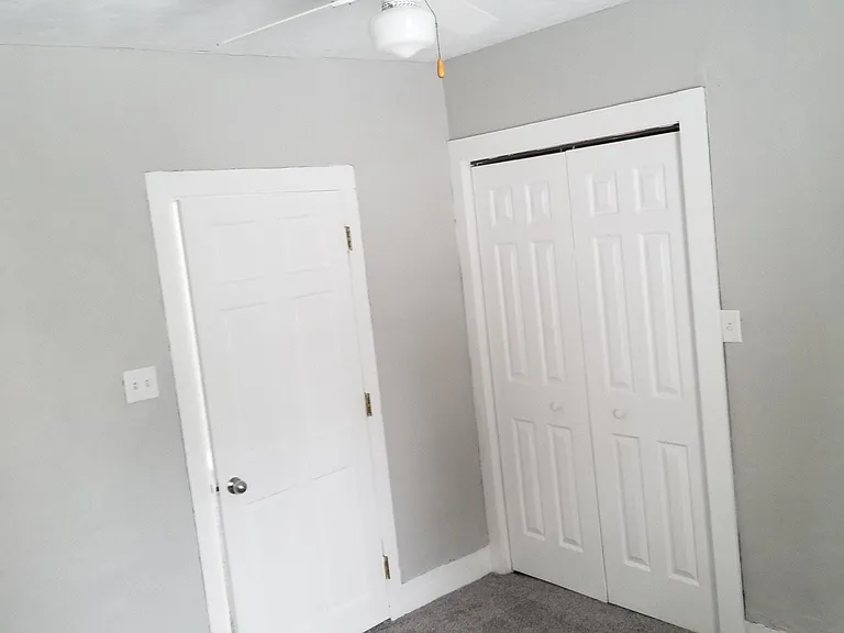 1057 Reynolds St — Photo 7
