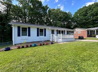 5767 Antietam Dr, Winston Salem, NC 27106