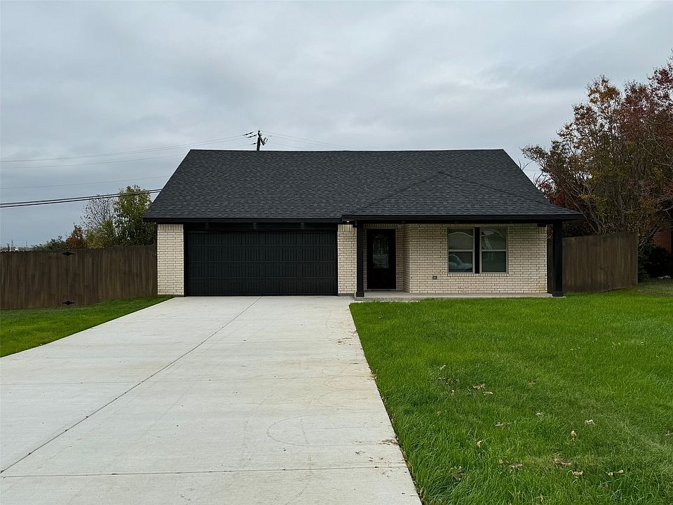 1st image of 1717 Carverly Dr