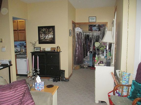 Bay area facing closet