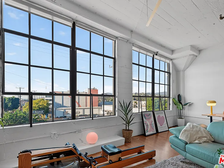 200 N San Fernando Rd #315 — Photo 12