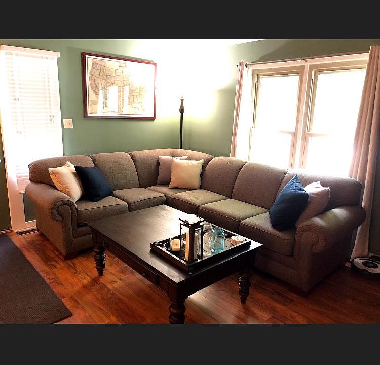 1st image of 337 Saint Andrews Dr