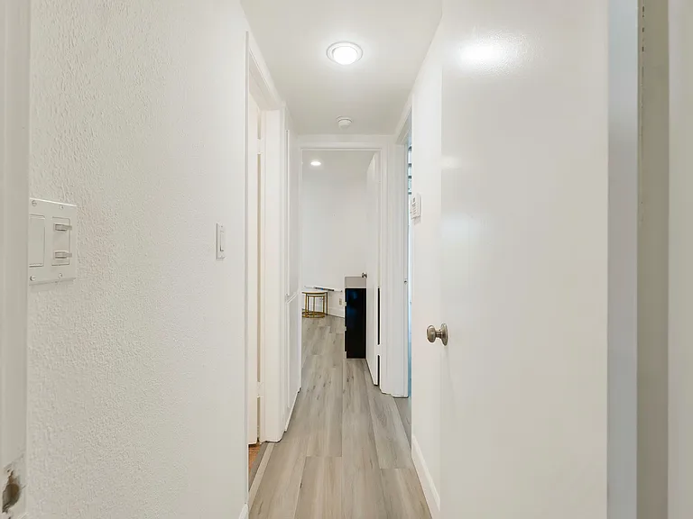 23401 Park Sorrento #45 — Photo 21