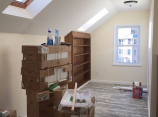 5 Line St APT 3R, Cambridge, MA 02138