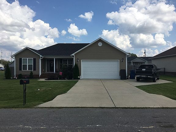 Front view side driveway 